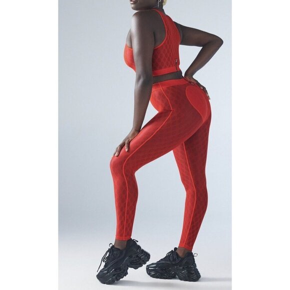 Savage X Fenty Run 2 You Tank & Mesh High Waist Leggings Set Red XL 14/16 NWT - Picture 6 of 12